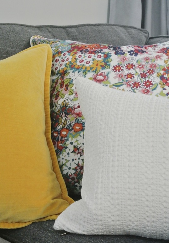 the redesign company accent pillows