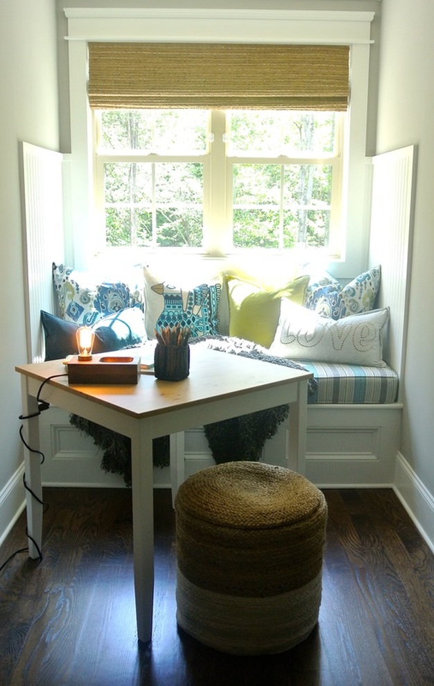 the redesign company office nook